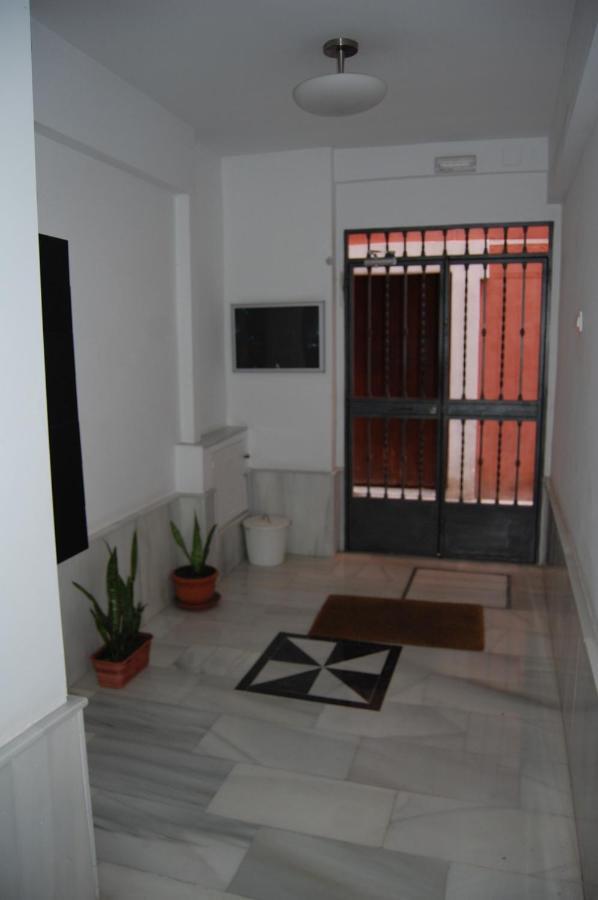 Apartamento Verde, Tranquilo, 2 D, Parking Opcional Sevilla Exteriér fotografie